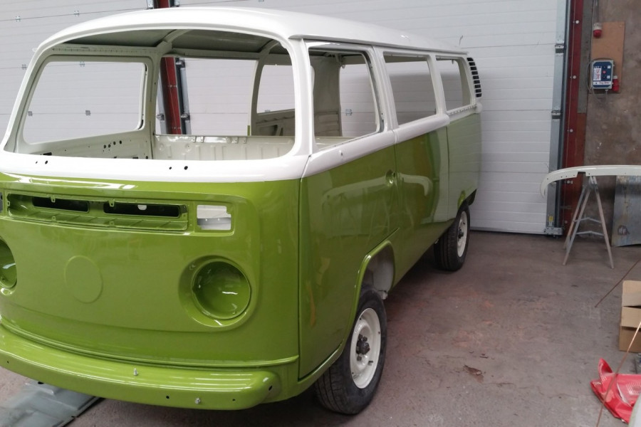 Volkswagen T2B